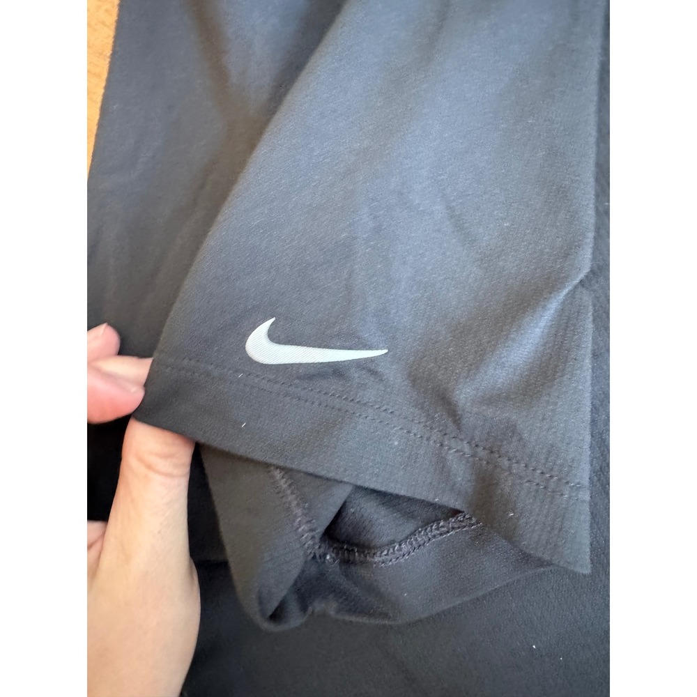 Nike Golf‎ Dri-FIT Women's Black Short Sleeve V Neck Athletic Top - Picture 4 of 4